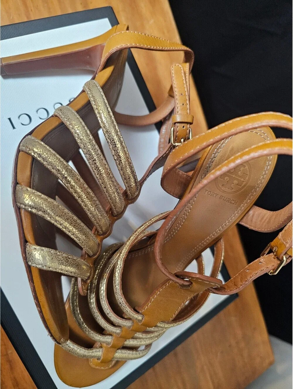 Tory Burch Heels Tan Womens 8 Leather Strappy Gold Accents